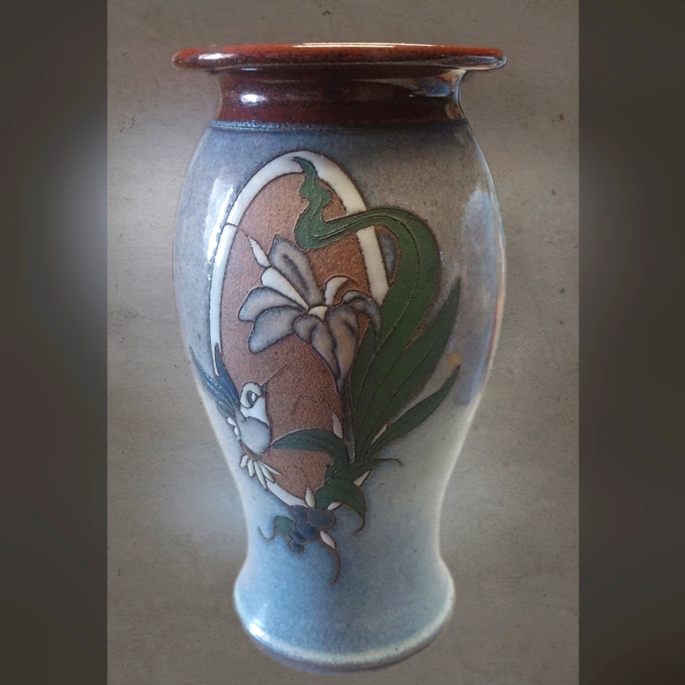 Vintage Claybelly! Hummingbird Vase